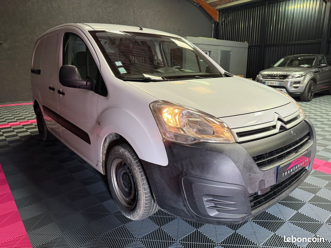 CITROEN BERLINGO Diesel 100ch bon état attelage (image 10)