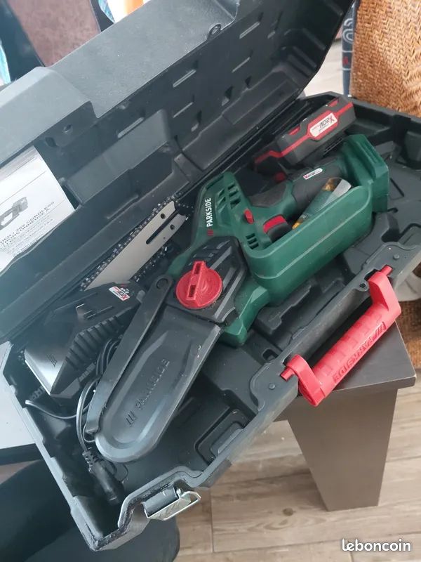 Tronçonneuse sans fil servi une fois (image 3)