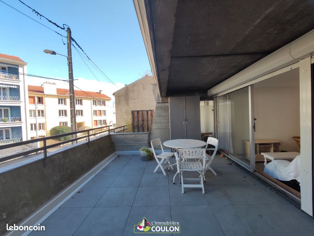 Appartement 2 pièces 30 m² · à Chamalières · 30 m² · 615 €/mois