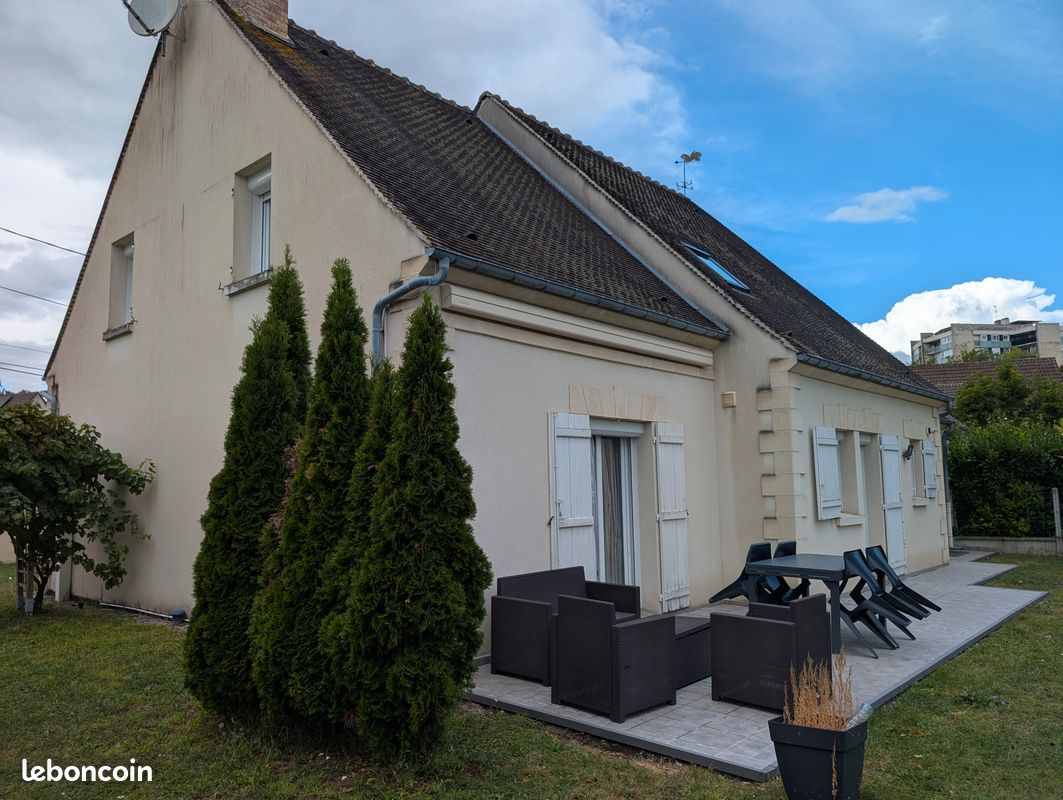 Maison 6 pièces 151 m² · à Nogent-sur-Oise · 151 m² · 320 000 €