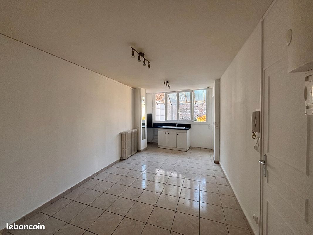Appartement 2 pièces 31 m² · à Elbeuf · 31 m² · 390 €/mois