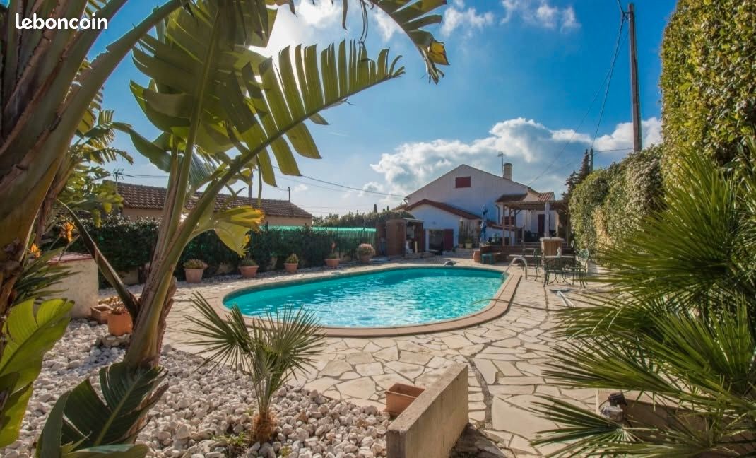 Maison 5 pièces 90 m² · à Six-Fours-les-Plages · 90 m² · 590 000 €
