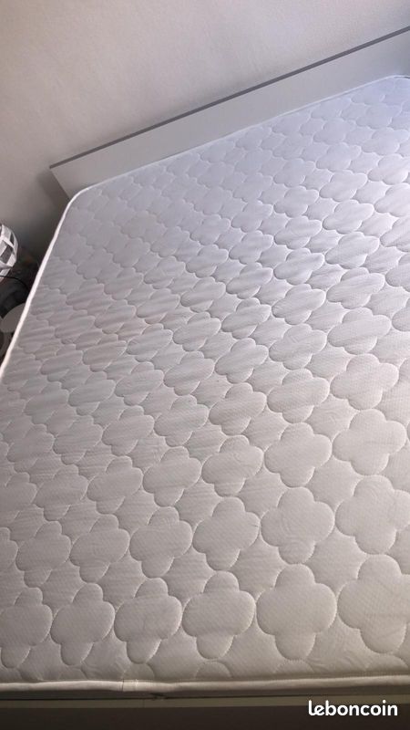 Cadre lit king + sommier + Matelas (image 3)
