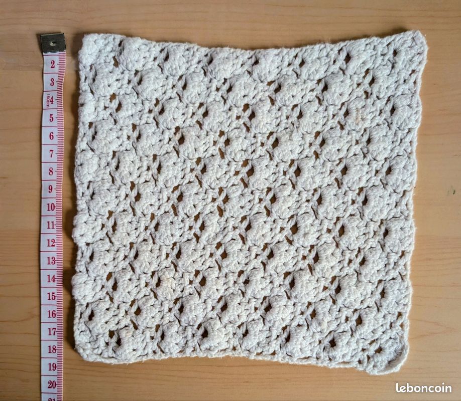 Lot napperons au crochet+ 1 bonnet bébé (image 10)