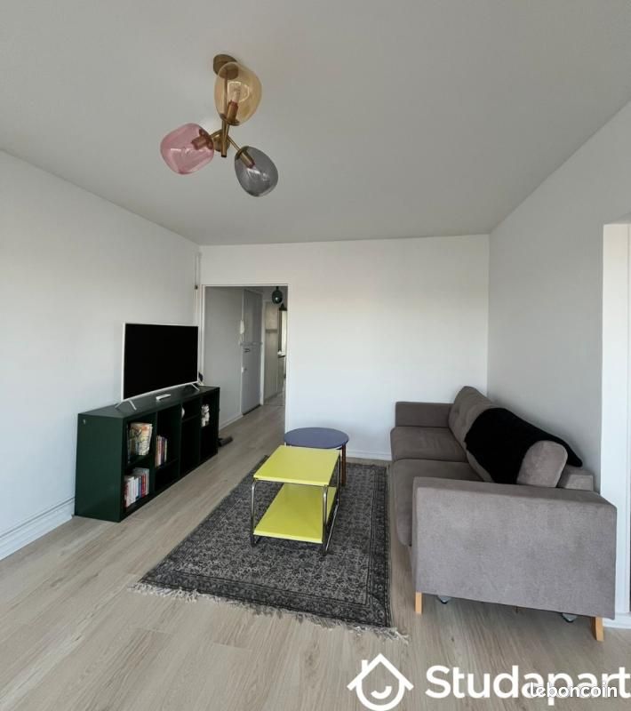 Appartement 4 pièces 75 m² · à La Rochelle · 75 m² · 1 050 €/mois