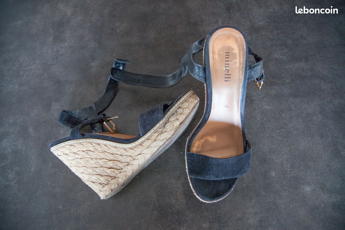 🖤 Sandales compensées MINELLI noires – Taille 38 (image 2)