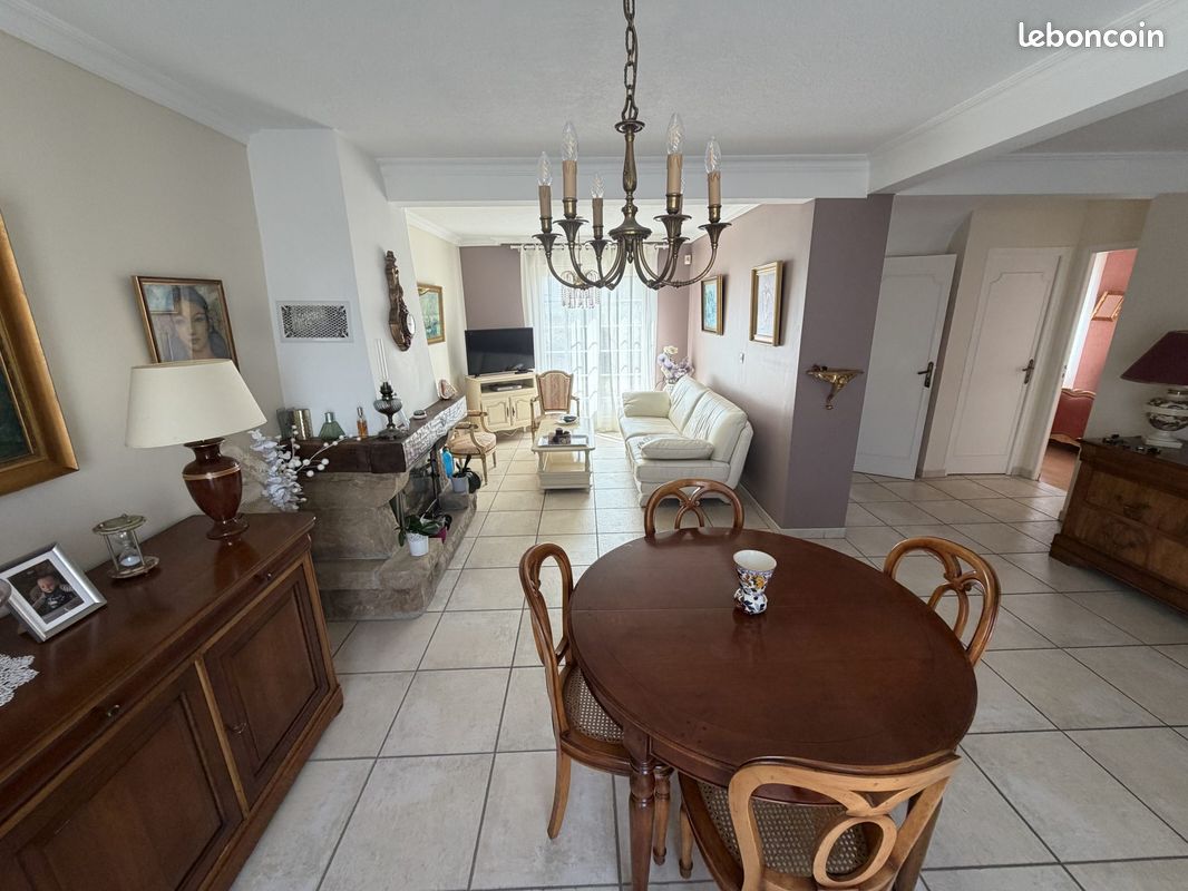 Maison 4 pièces 99 m² · à Plougastel-Daoulas · 99 m² · 296 800 €