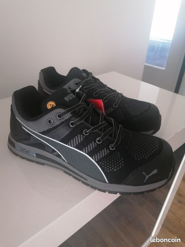 Chaussures de sécurité PUMA neuve, pointure 45 (image 3)