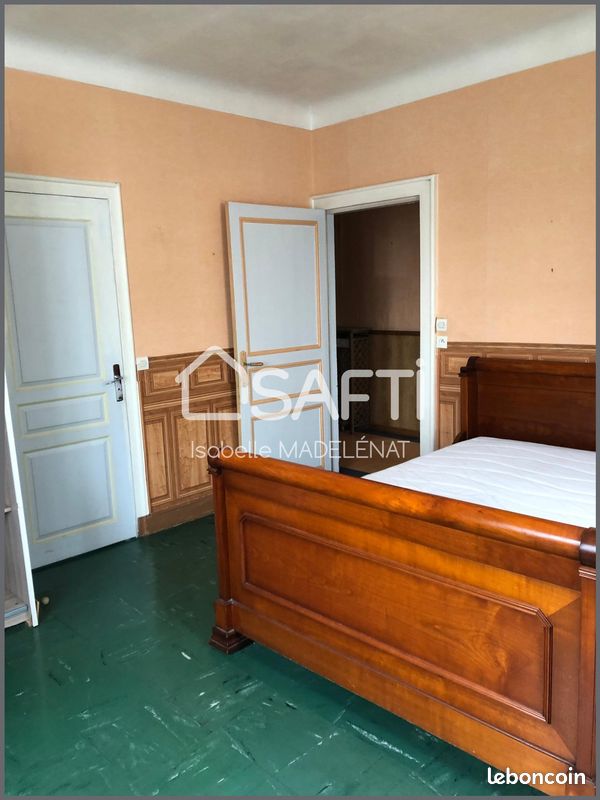 Maison de ville 6 pièces 170 m² - Confolens 16500 (image principale 3)
