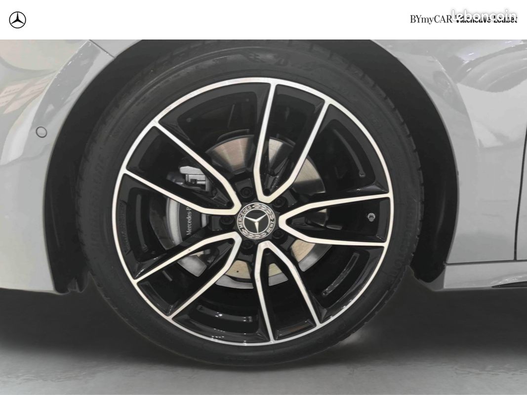 MERCEDES Classe A 200 d AMG Exclusive Design (image 14)