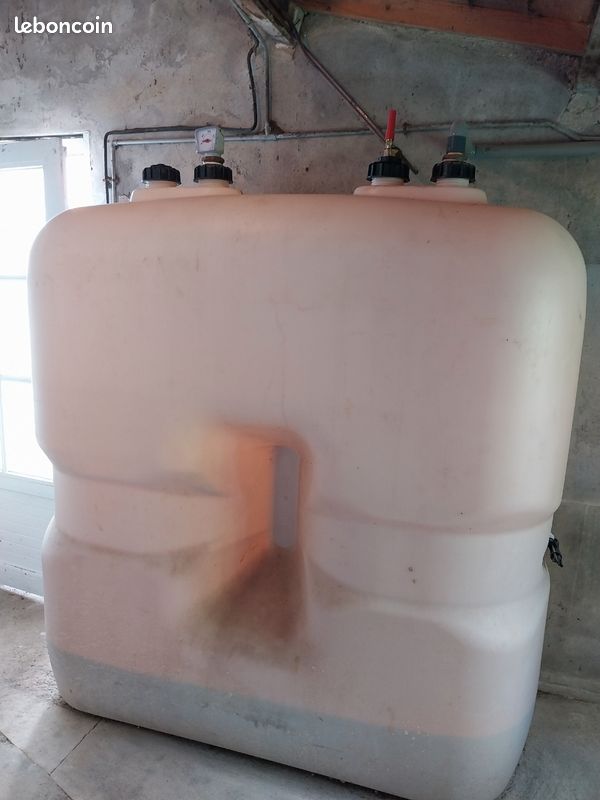 Cuve fuel 1500 l (image 1)