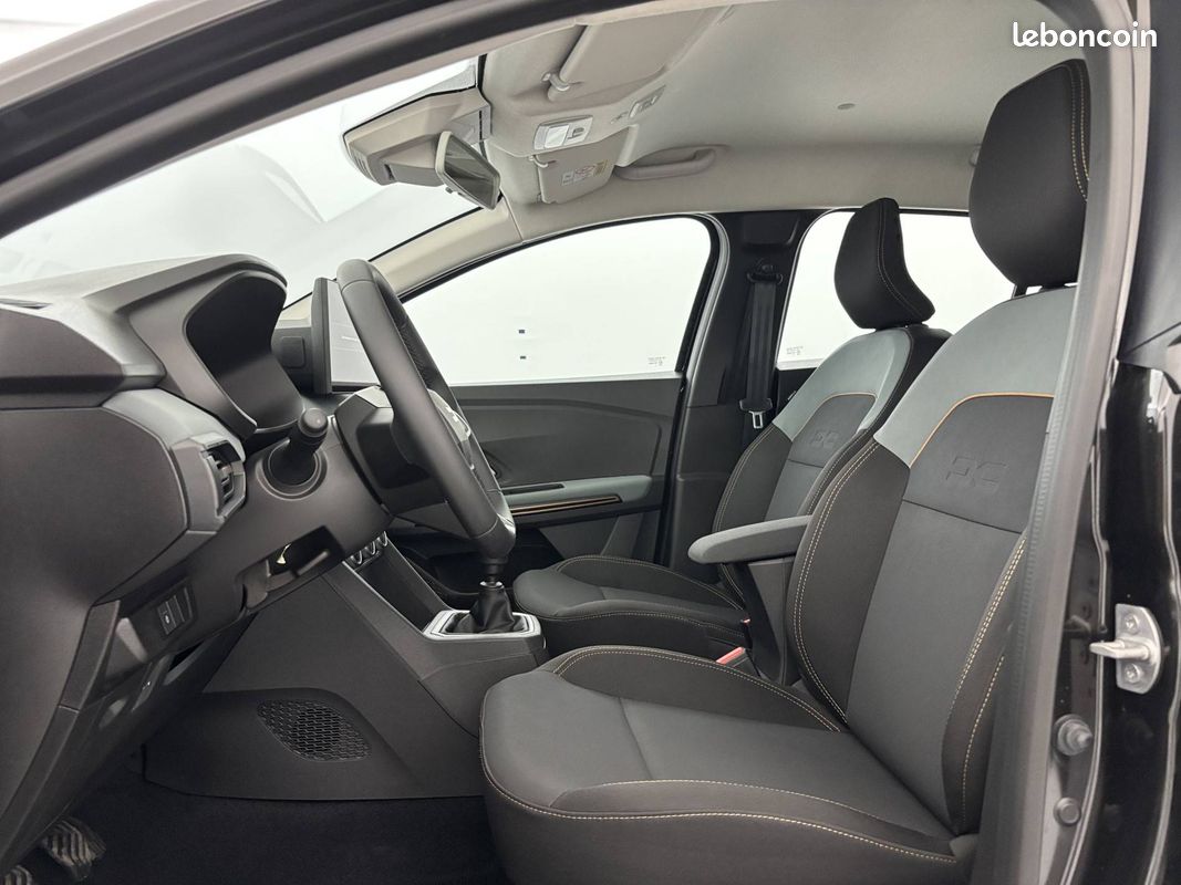 DACIA Sandero TCe 110 Stepway Extreme (image 9)