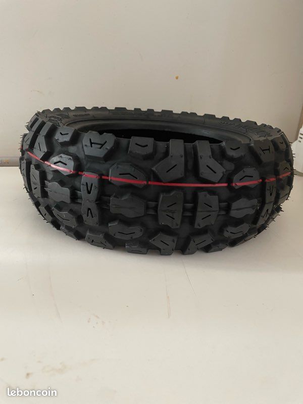 Pneu Trottinette électrique 10x3.0 - Sport & Plein air