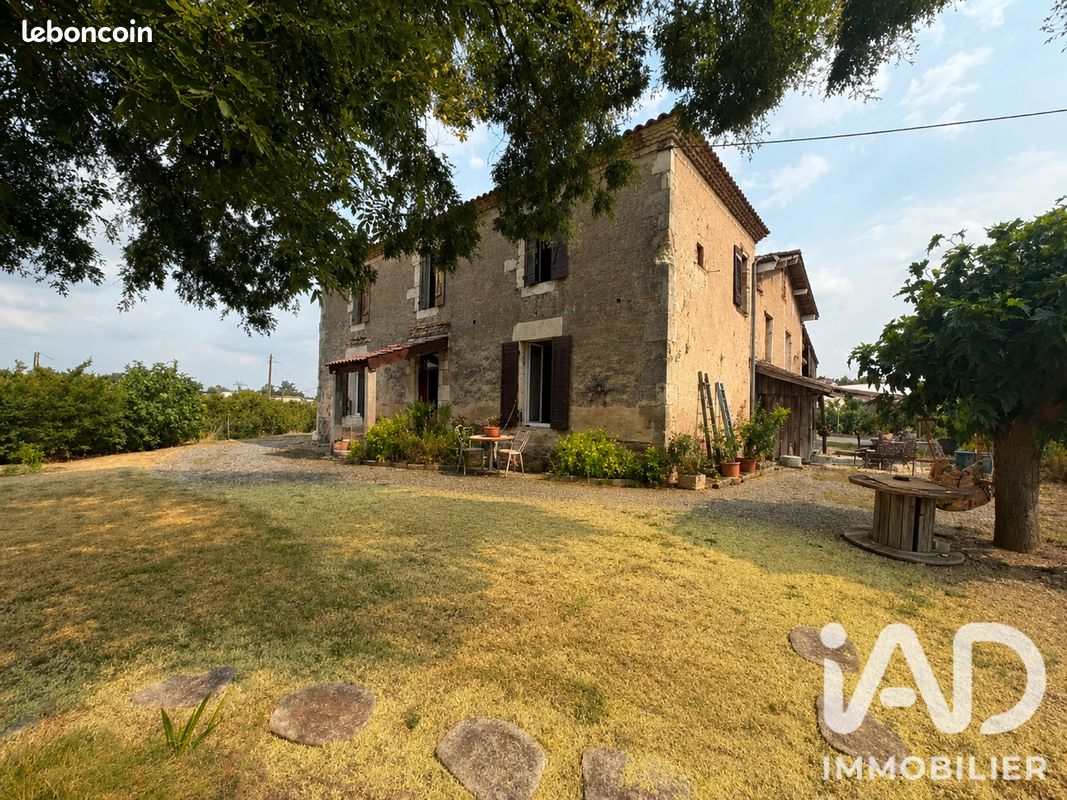 Maison 5 pièces 144 m² · à Tonneins · 144 m² · 179 000 €