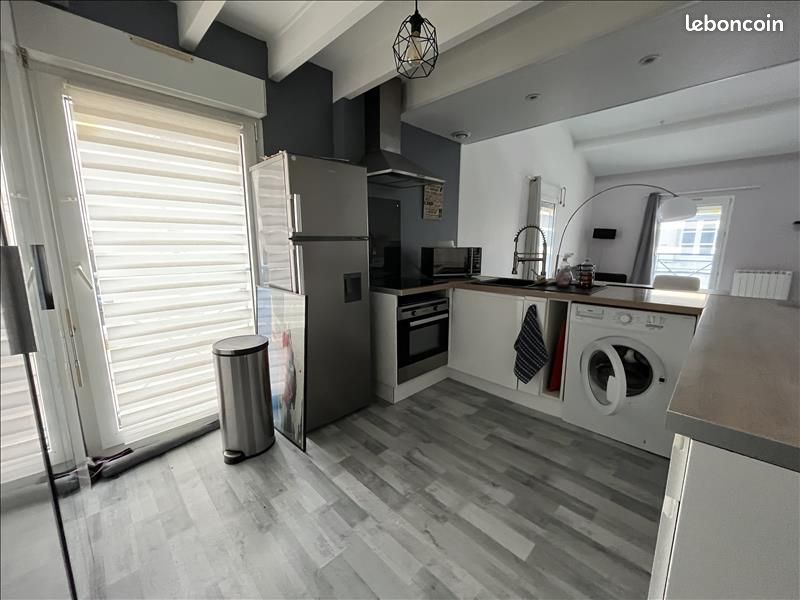 Appartement 2 pièces 52 m² · à Saintes · 52 m² · 604 €
