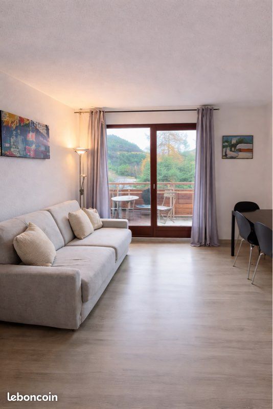 Appartement 1 pièce 19 m² · à Enchastrayes · 19 m² · 59 000 €