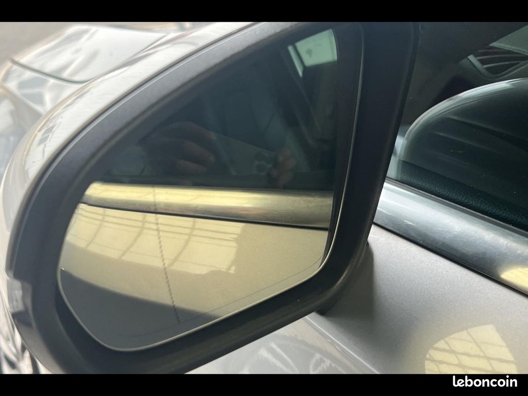 Mercedes-benz Classe A 180 136ch Progressive Line 7G-DCT (image 16)