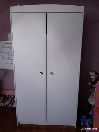 Chambre enfant (Lit, Armoire et Commode) (image 1)