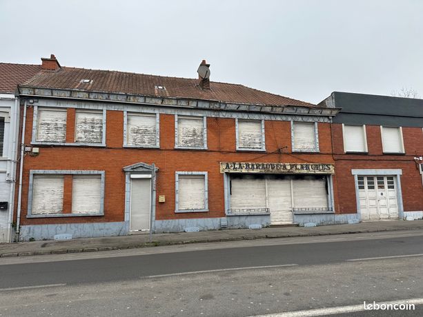 Maison 11 pièces 250 m²