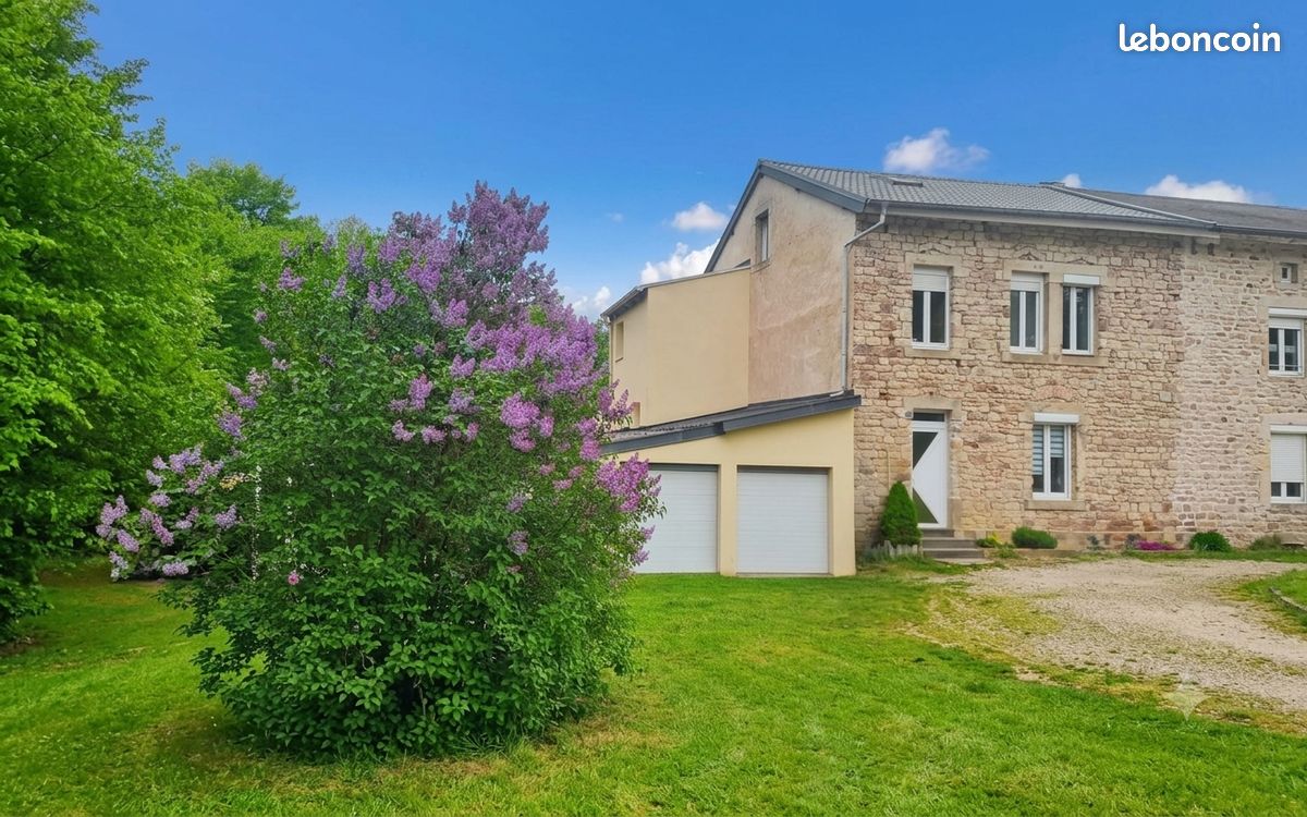 Maison 7 pièces 144 m² · à Uxegney · 144 m² · 229 000 €