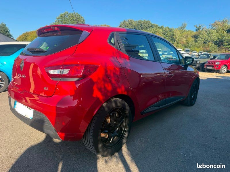 Renault clio 4 dci 90ch edc boite auto faibles kms (image 3)