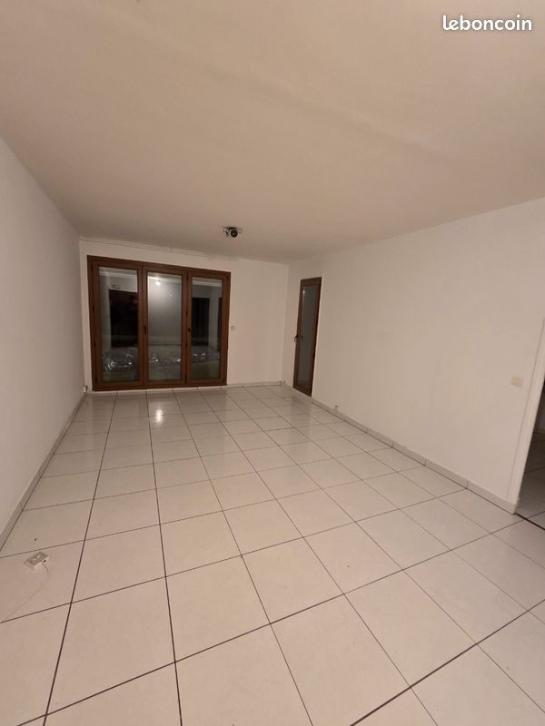 Appartement 5 pièces 70 m² · à Scionzier · 70 m² · 135 000 €