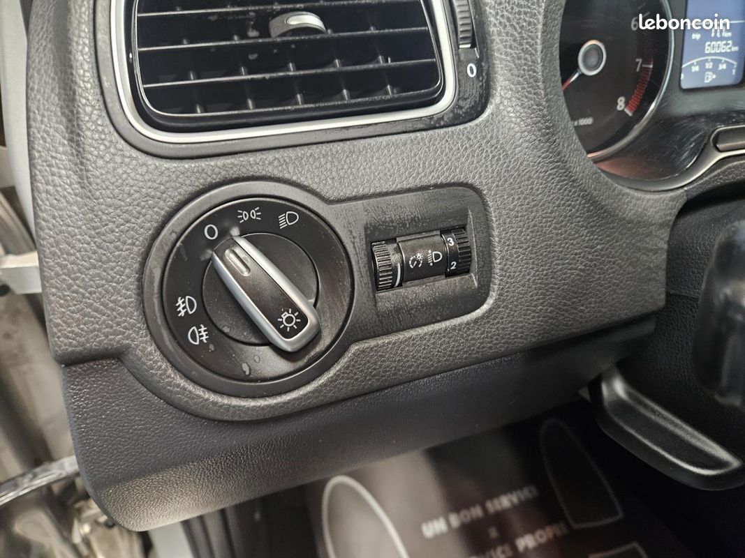 VOLKSWAGEN POLO 1.2 70 Cross BVM (image 21)
