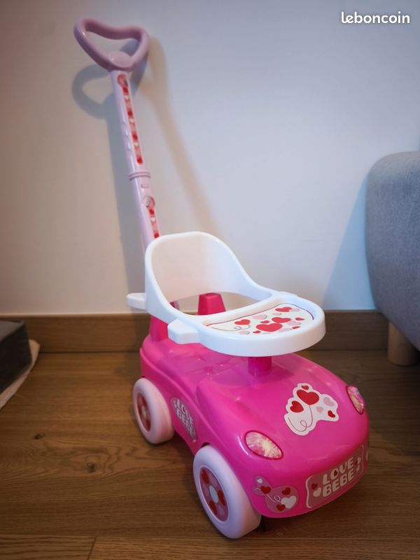 Trotteur love bébé (image 1)