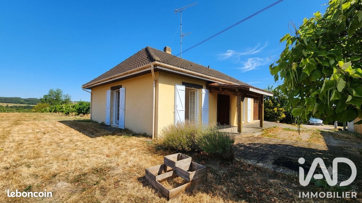 Maison 8 pièces 164 m² · à Saint-Nexans · 164 m² · 248 000 €