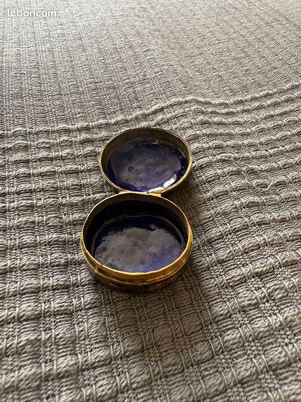 Petite boîte à pilules ou à bijoux cloisonnée émaillé bleu – vintage décor floral (image 2)