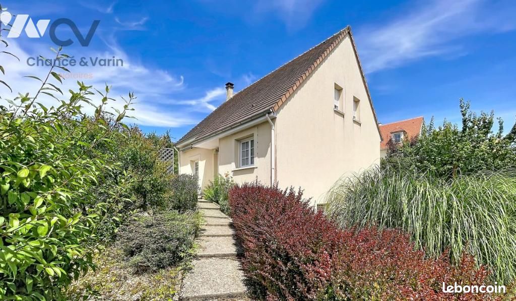 Maison 7 pièces 152 m² · à Lisieux · 152 m² · 273 000 €