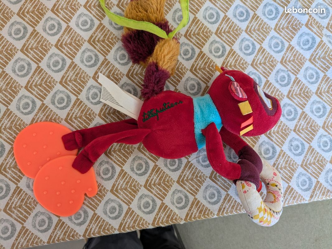 Doudou multiactivités lilliputiens (image 1)