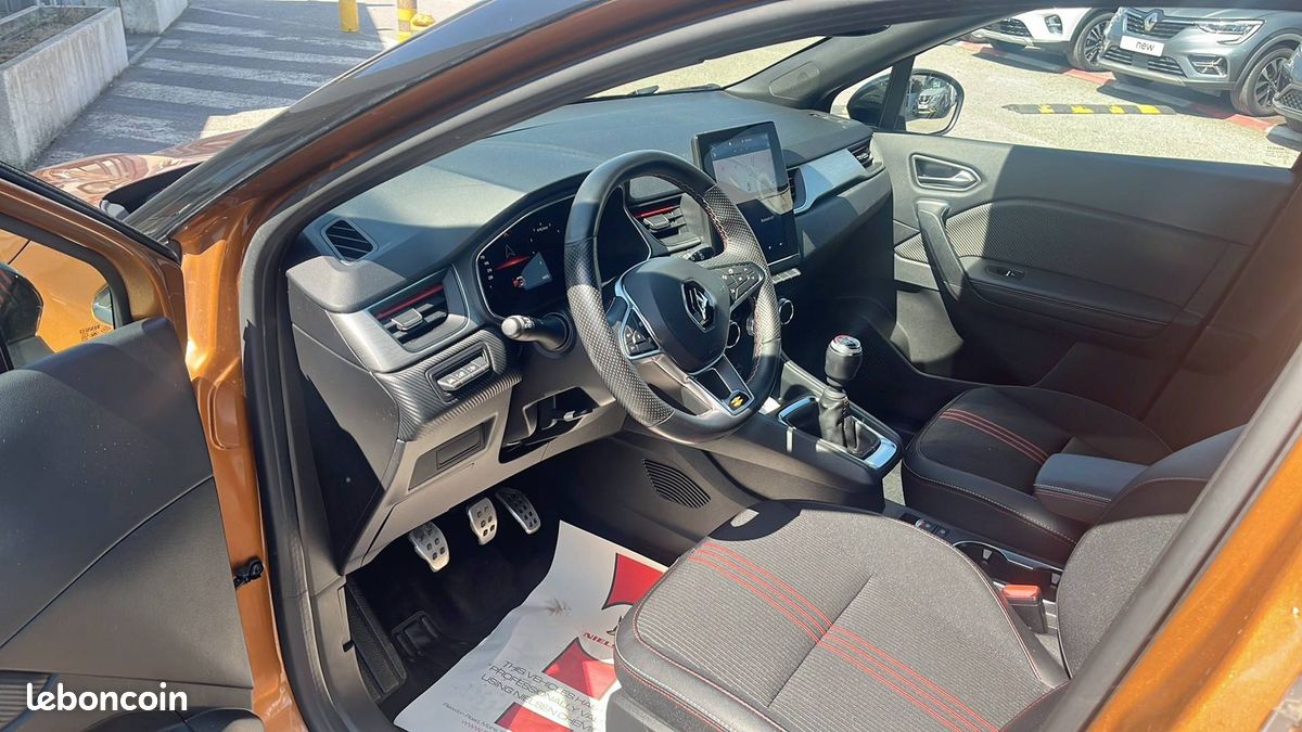 Renault captur tce 140 21 r.s. Line (image 11)