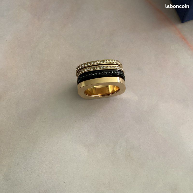 Bague Swarovski neuve (image 1)