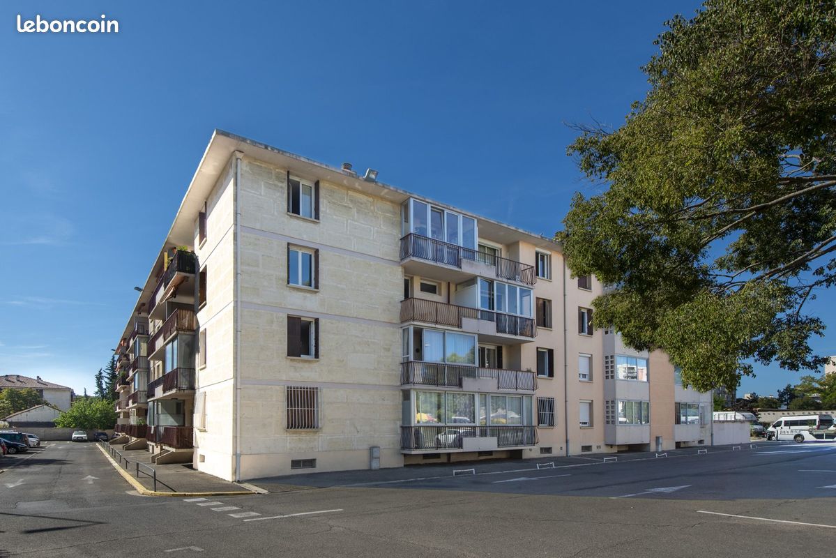 Appartement 3 pièces 62 m² · à Salon-de-Provence · 62 m² · 107 000 €