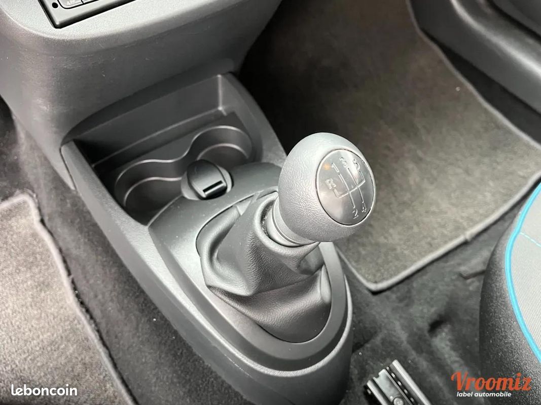 Renault Twingo 1.2 LEV 75 LIMITED (image 16)