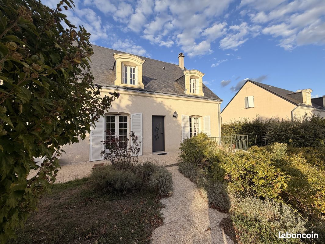 Maison 8 pièces 175 m² · à Ballan-Miré · 175 m² · 519 500 €