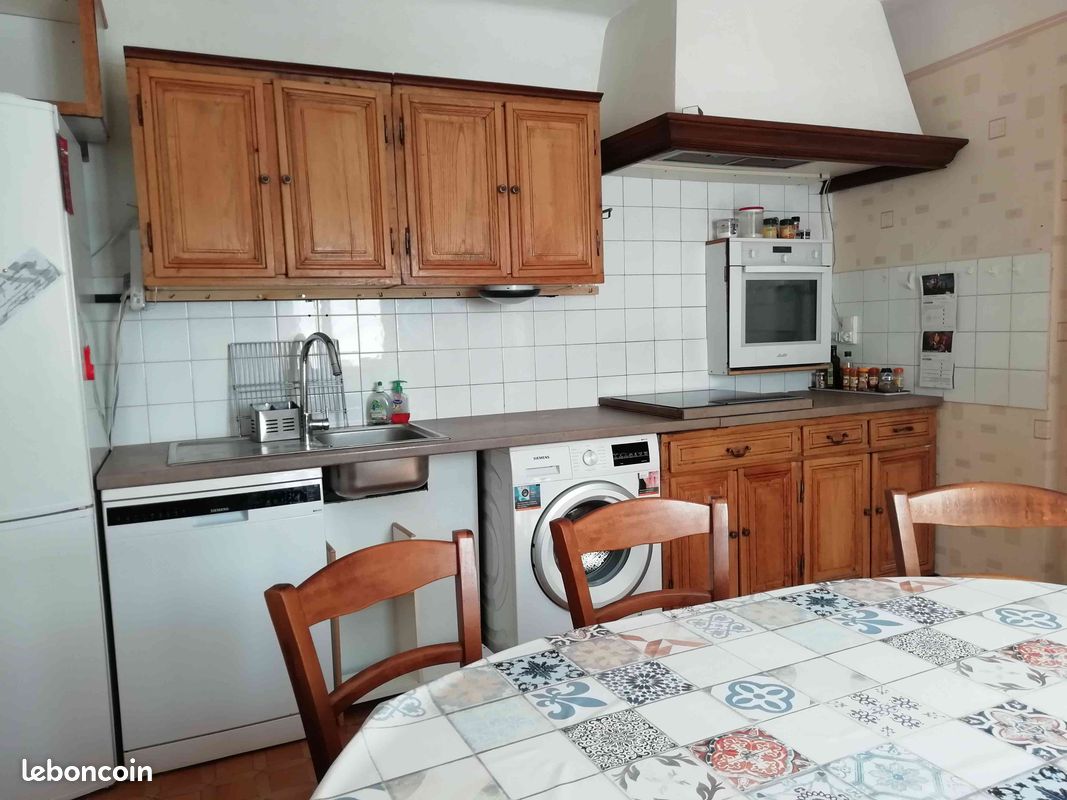 Villa piscine 4 chambres sur grand terrain (image 9)