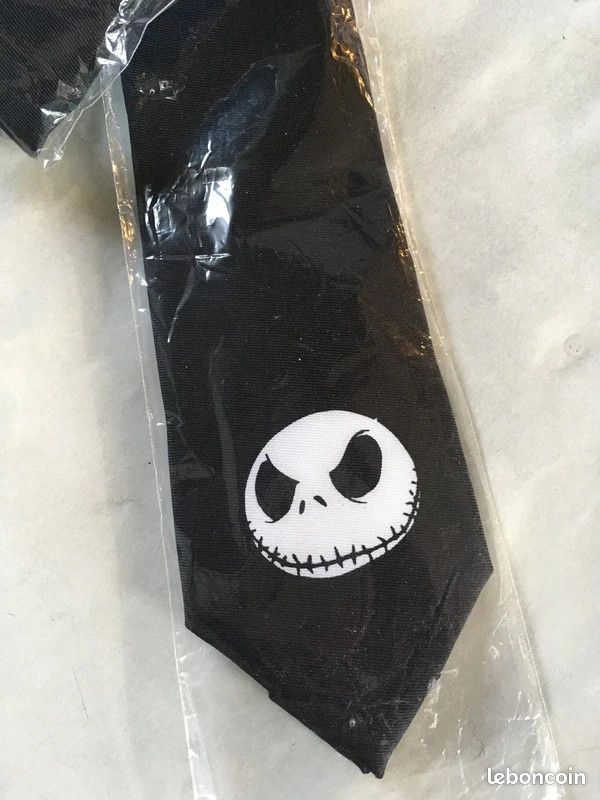 Cravate disney adulte disneyland paris : jack skellington (image 1)