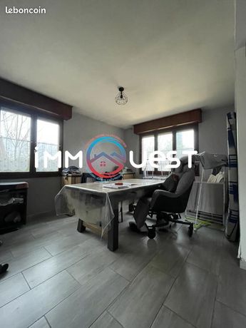 https://img.leboncoin.fr/api/v1/lbcpb1/images/7e/74/9e/7e749e3438b11a538c8f2aa4c10e9eafc64c835d.jpg?rule=ad-image