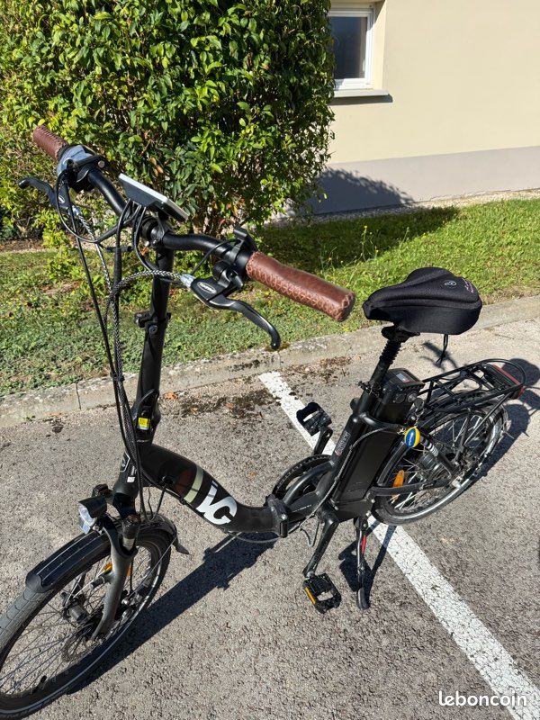 2 vélos électriques pliants (image 1)