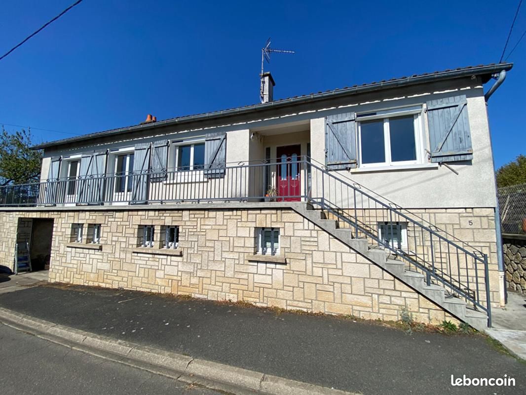 Maison 9 pièces 171 m² · à Montmorillon · 171 m² · 134 000 €