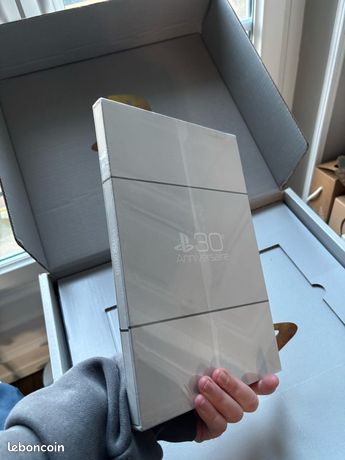 Coffret Collector 30ème Anniversaire PlayStation – Exclusivité Fnac, Livre D'art, Neuf