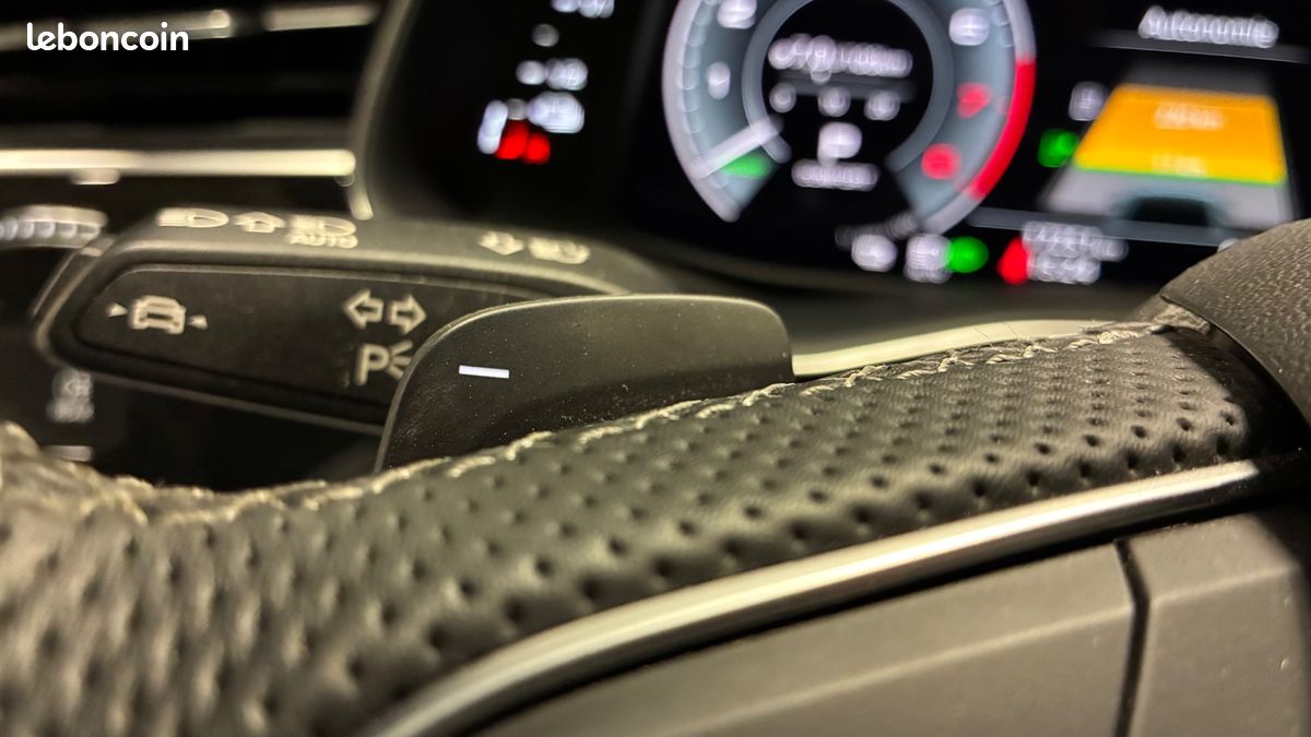 AUDI Q8 3.0 55 TFSIE 394H 340 PHEV HYBRID 25.9KWH S-LINE QUATTRO TIPTRONIC BVa (image 34)