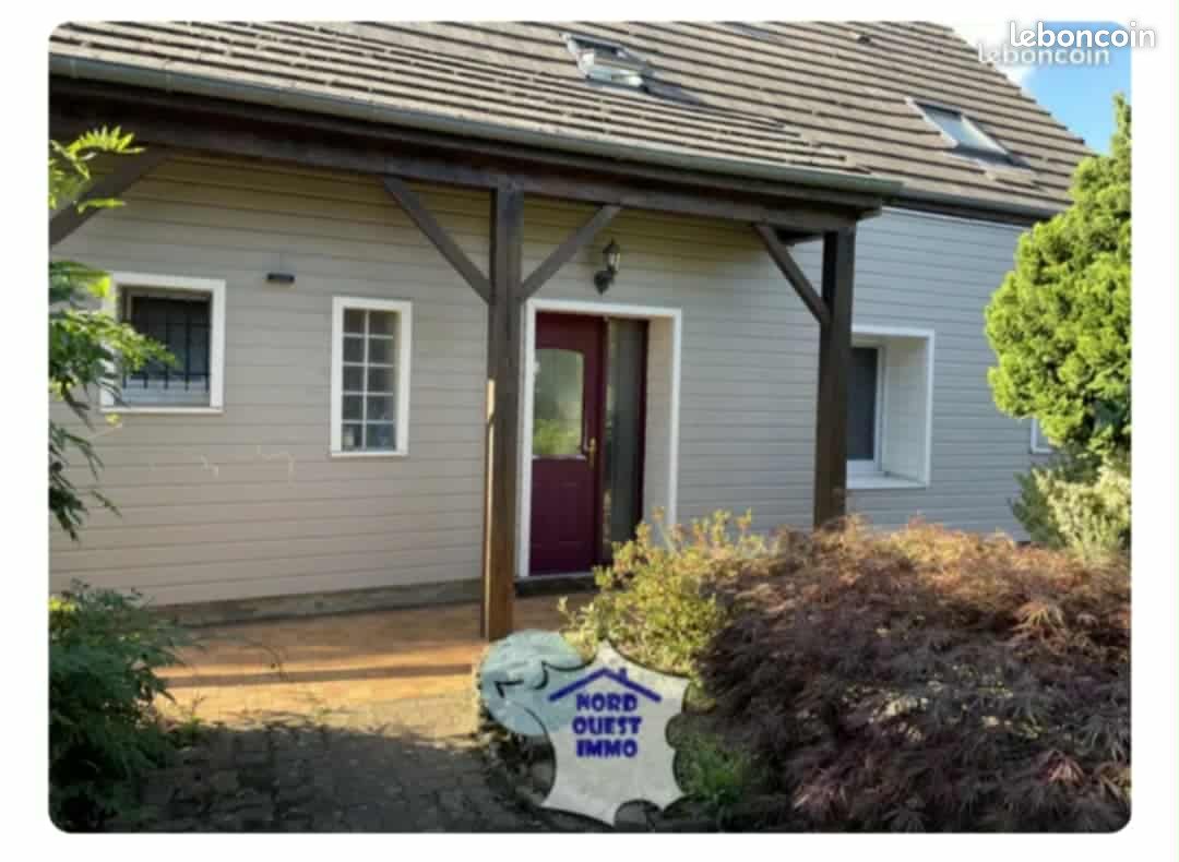 Maison 5 pièces 135 m² · à Ambrières-les-Vallées · 135 m² · 700 €/mois