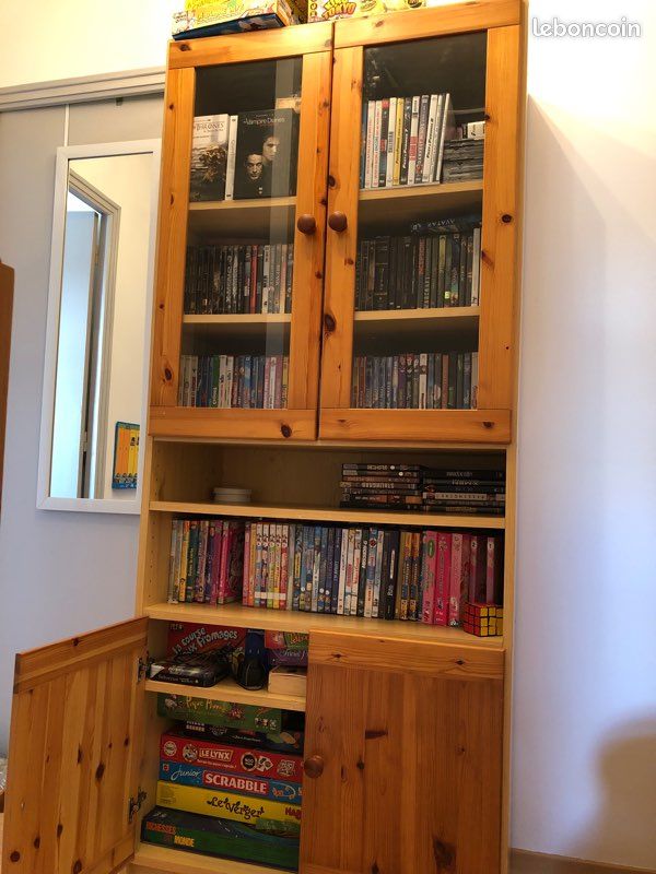 Armoire vitrée (image 1)