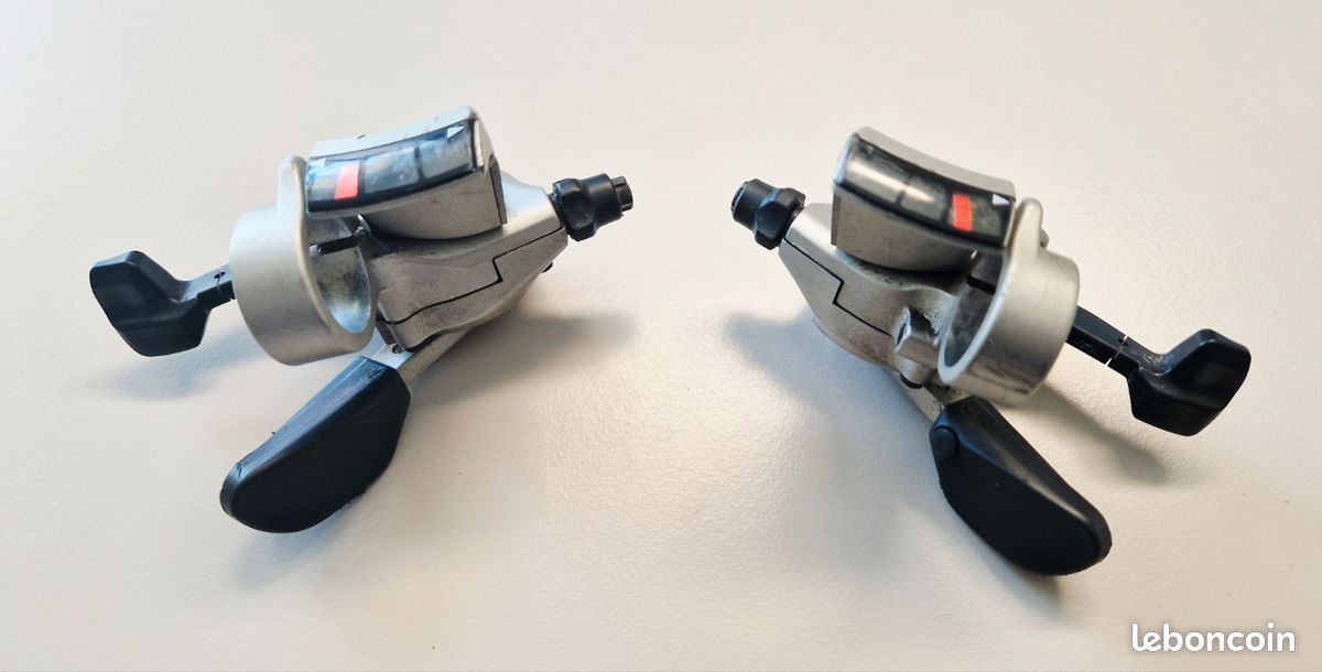 Shimano Deore XT Levier de vitesses gauche 3 plateaux M-750