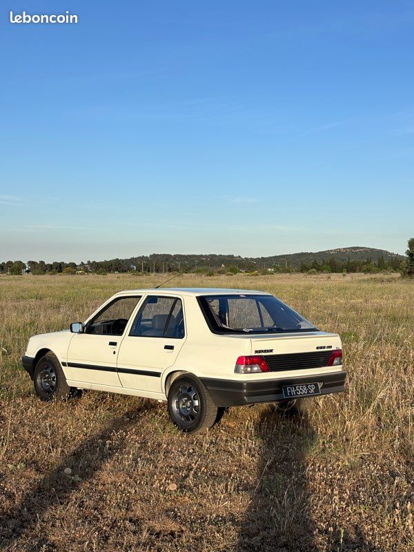 Peugeot 309 (image 2)