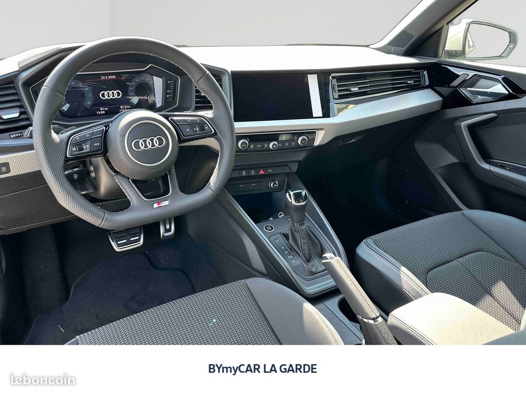 AUDI A1 Sportback 30 TFSI 116 ch S tronic 7 S Line (image 9)