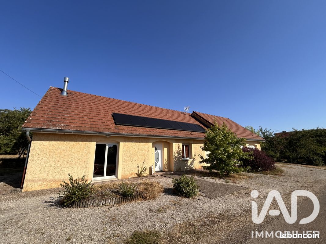 Maison 6 pièces 130 m² · à Noroy-le-Bourg · 130 m² · 272 000 €